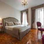 Forum 4*
