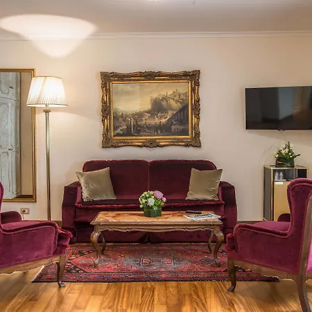 Forum Hotel 4*