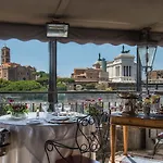 Forum 4*