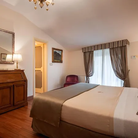 Forum Отель 4*