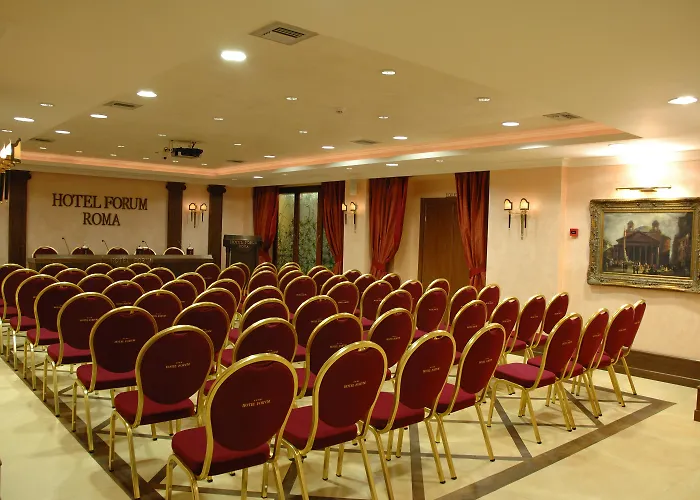 Hotel Forum 4*