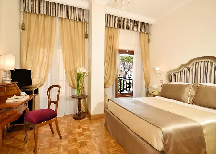 Forum Hotel 4*