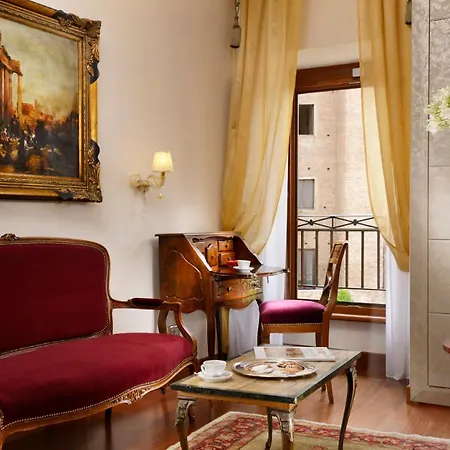 Forum Hotel Rome