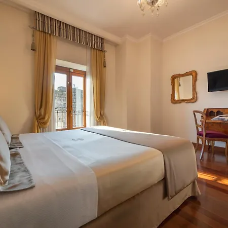 Forum Hotel Rome